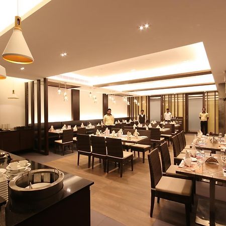 Khanna Fiesta Vellore Eksteriør bilde